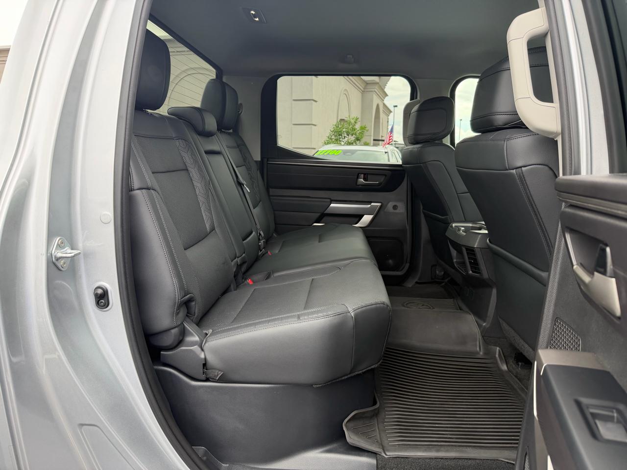 Toyota Tundra SR5 CrewMax 4WD 2023
