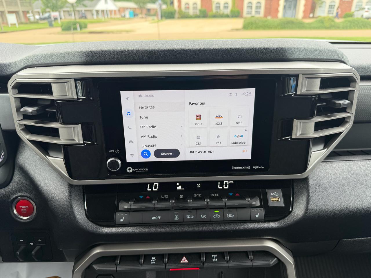 Toyota Tundra SR5 CrewMax 4WD 2023