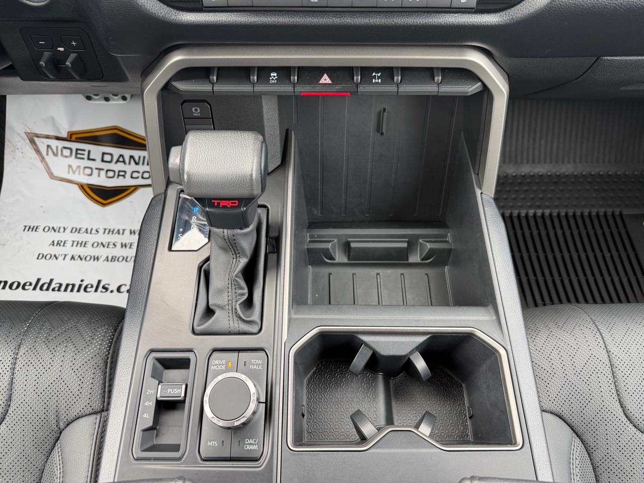 Toyota Tundra SR5 CrewMax 4WD 2023