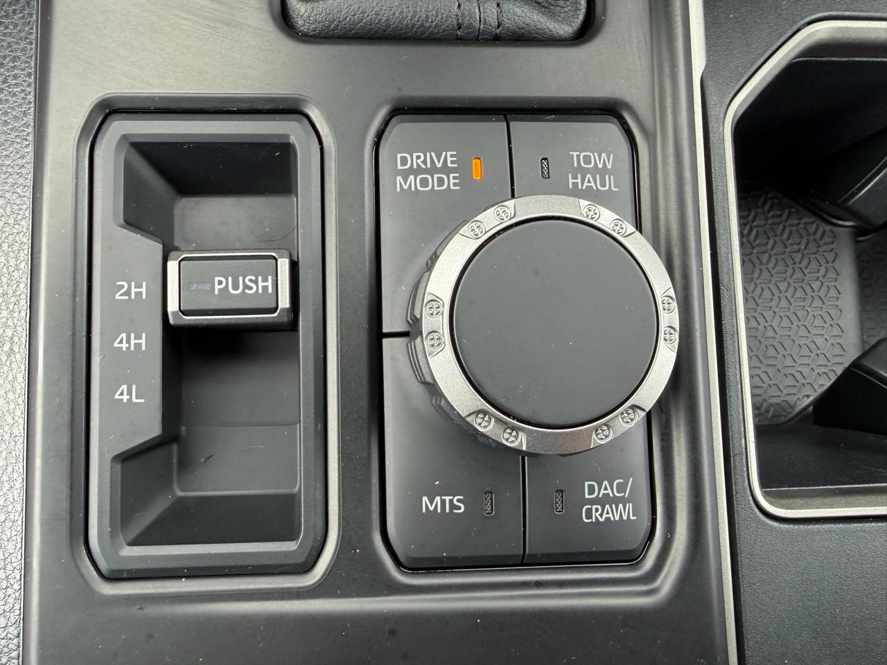 Toyota Tundra SR5 CrewMax 4WD 2023