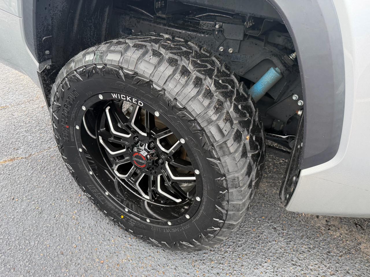 Toyota Tundra SR5 CrewMax 4WD 2023