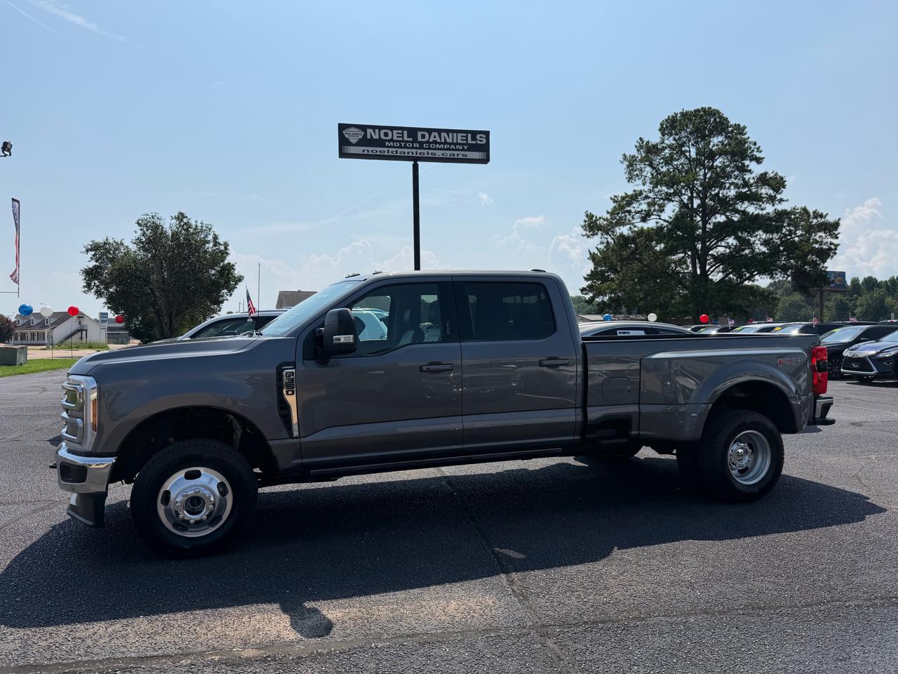 2024 Ford F-350 SD Lariat Crew Cab Long Bed DRW 4WD
