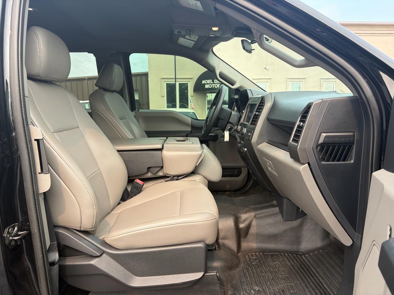 Ford F-250 SD XL SuperCab 4WD 2022