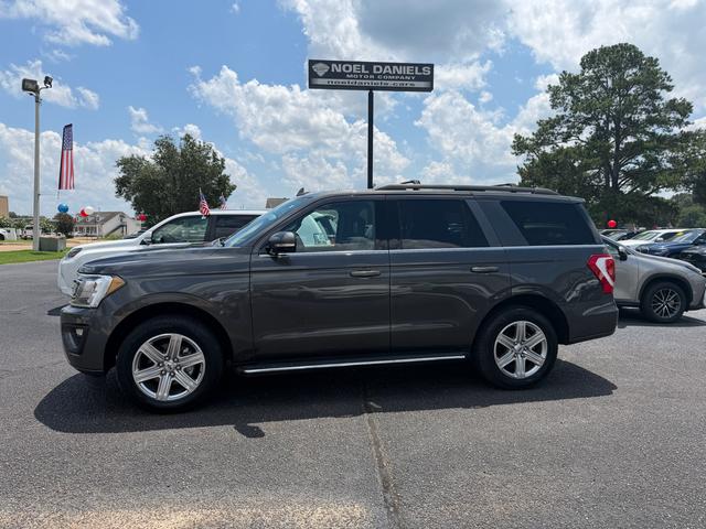 Gray 2019 Ford Expedition SUV / Crossover 4X2 Automatic