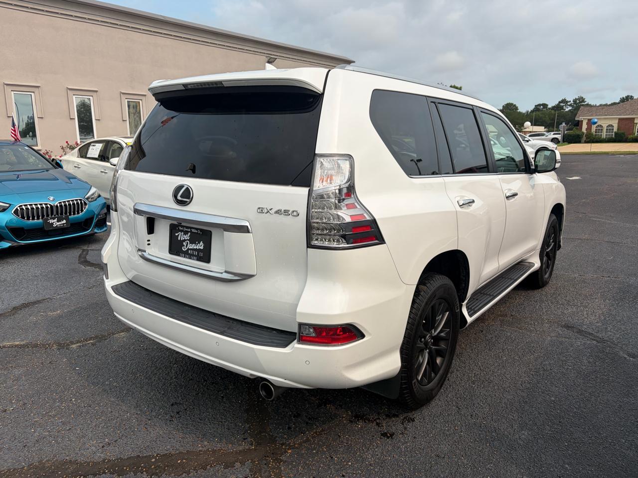 Lexus GX 460 4WD 4dr Premium 2020