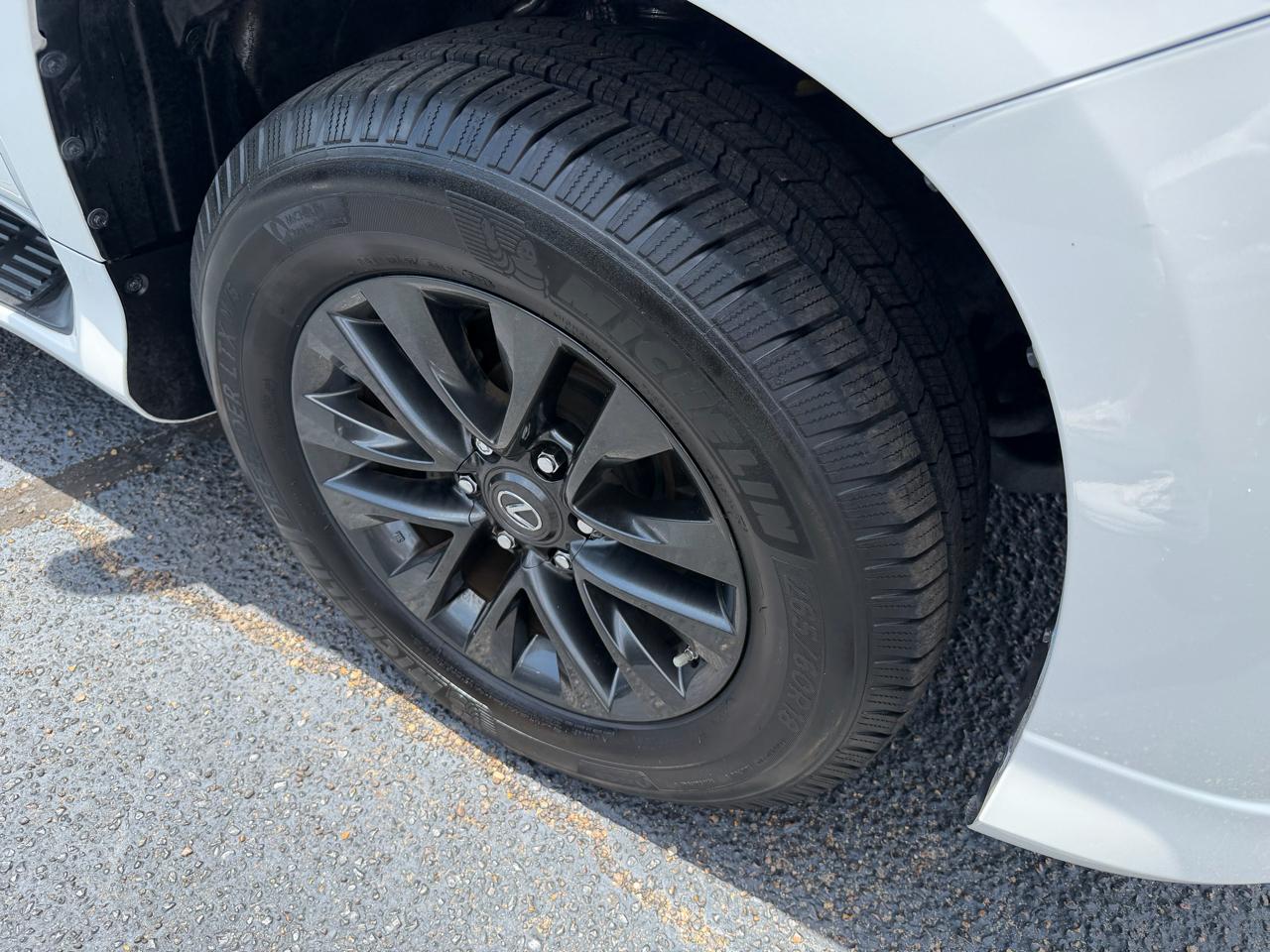 Lexus GX 460 4WD 4dr Premium 2020
