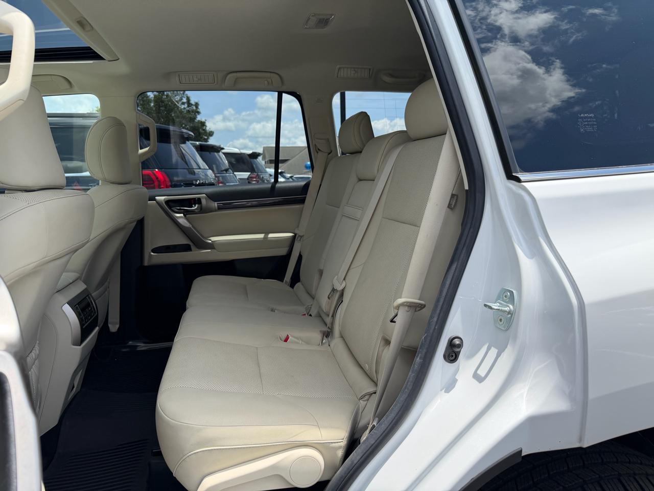 Lexus GX 460 4WD 4dr Premium 2020