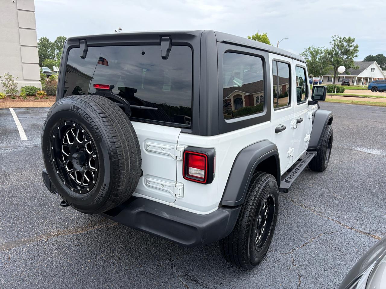 Jeep Wrangler Unlimited Sport 2019