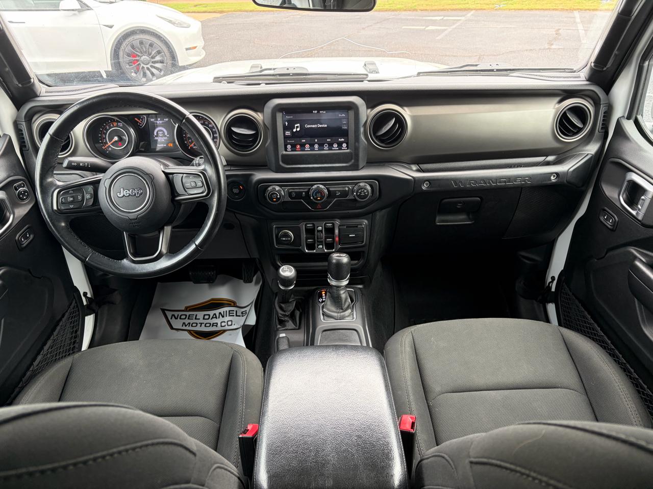 Jeep Wrangler Unlimited Sport 2019