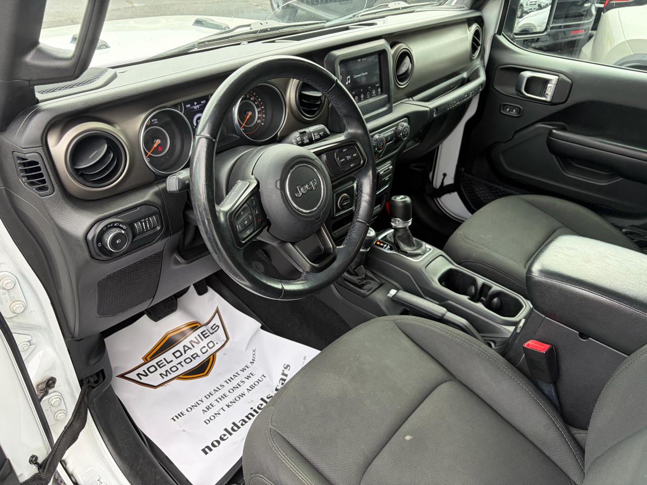 Jeep Wrangler Unlimited Sport 2019