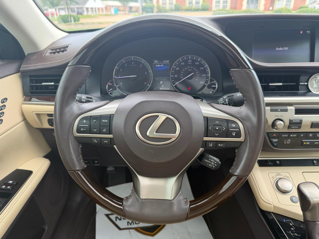 Lexus ES 350 Premium 2017