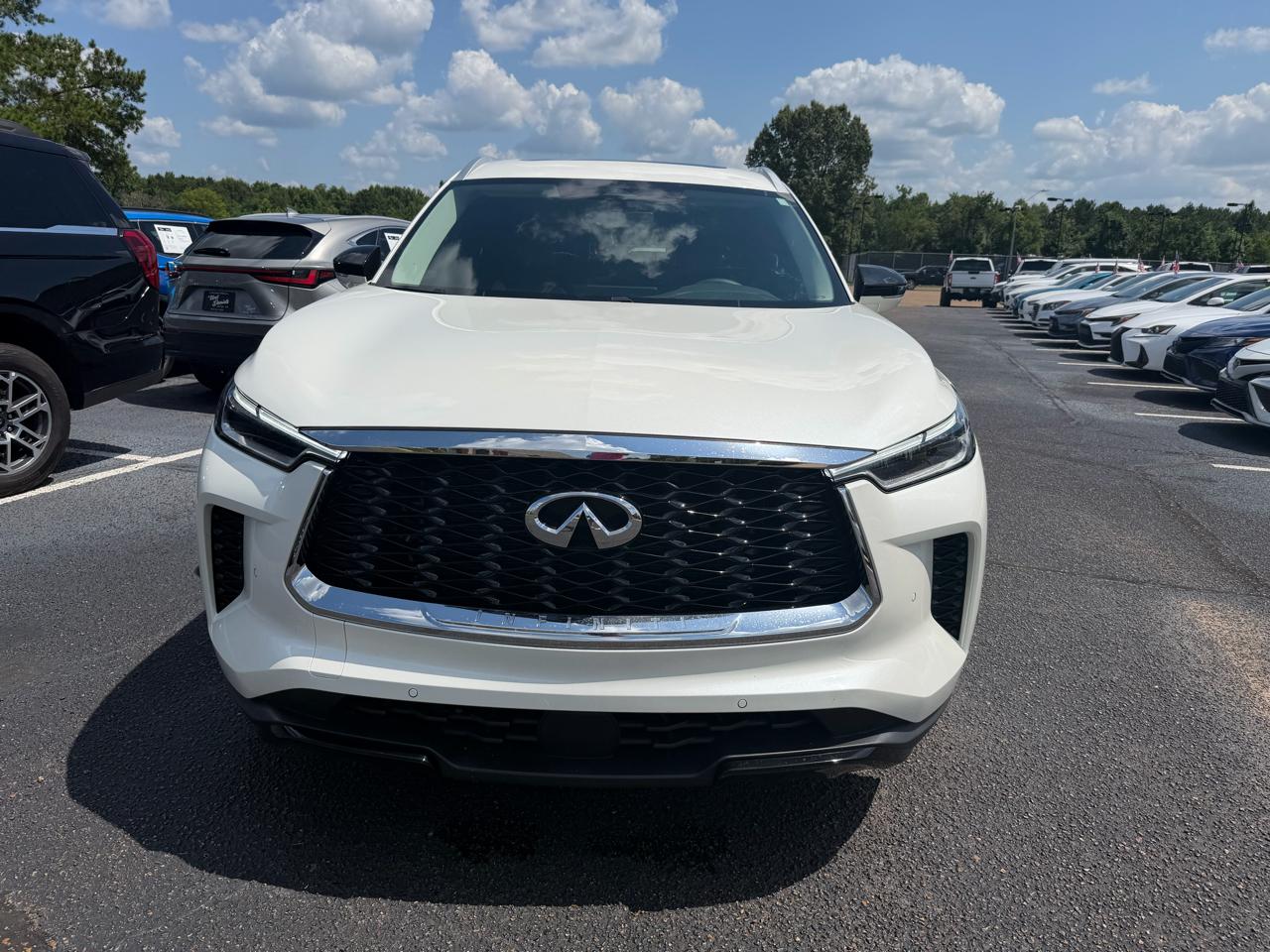 Infiniti QX60 LUXE AWD 2023