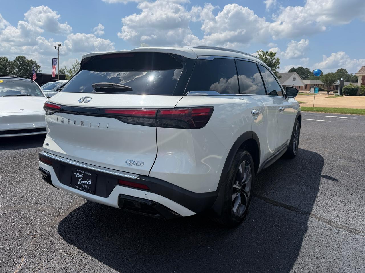 Infiniti QX60 LUXE AWD 2023