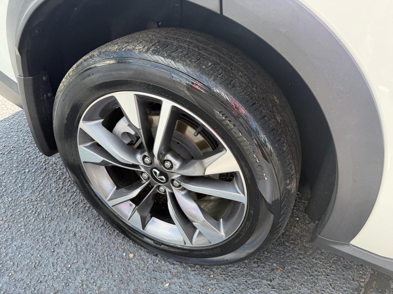 Infiniti QX60 LUXE AWD 2023