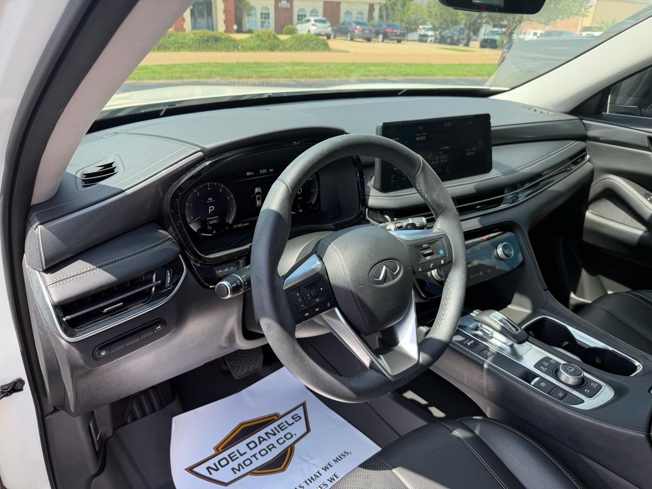 Infiniti QX60 LUXE AWD 2023