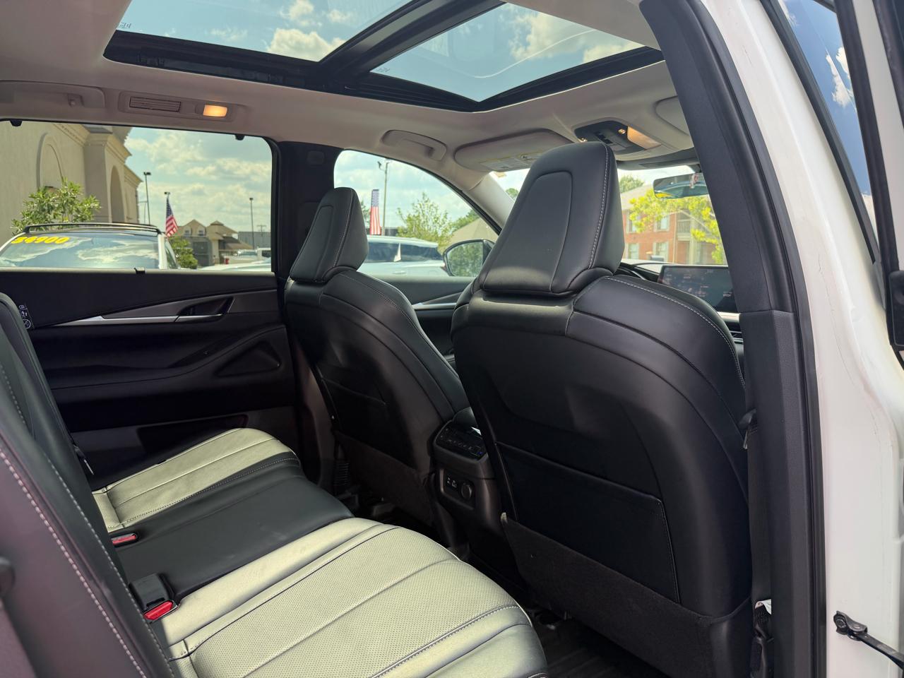 Infiniti QX60 LUXE AWD 2023