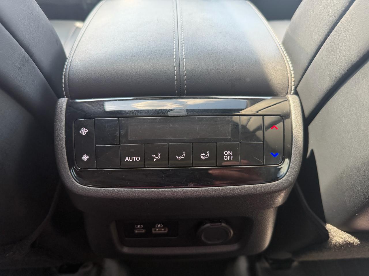 Infiniti QX60 LUXE AWD 2023