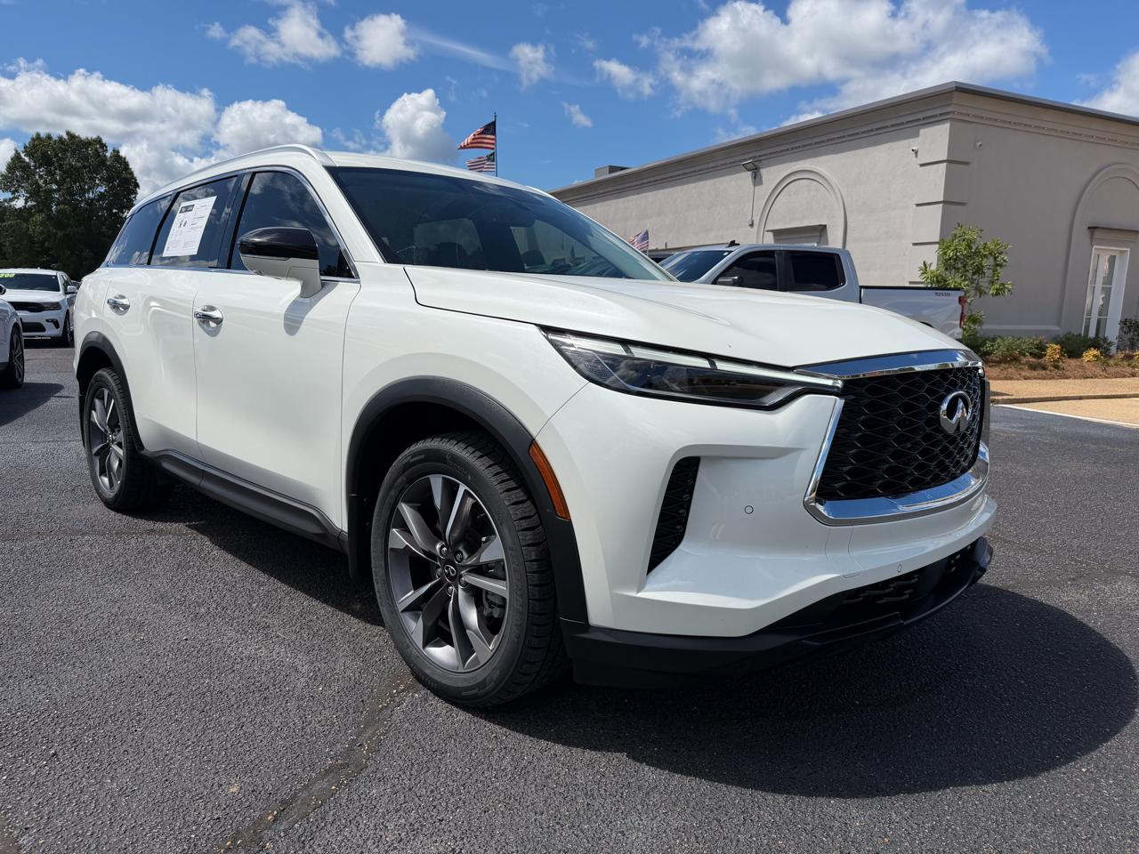 Infiniti QX60 LUXE AWD 2023