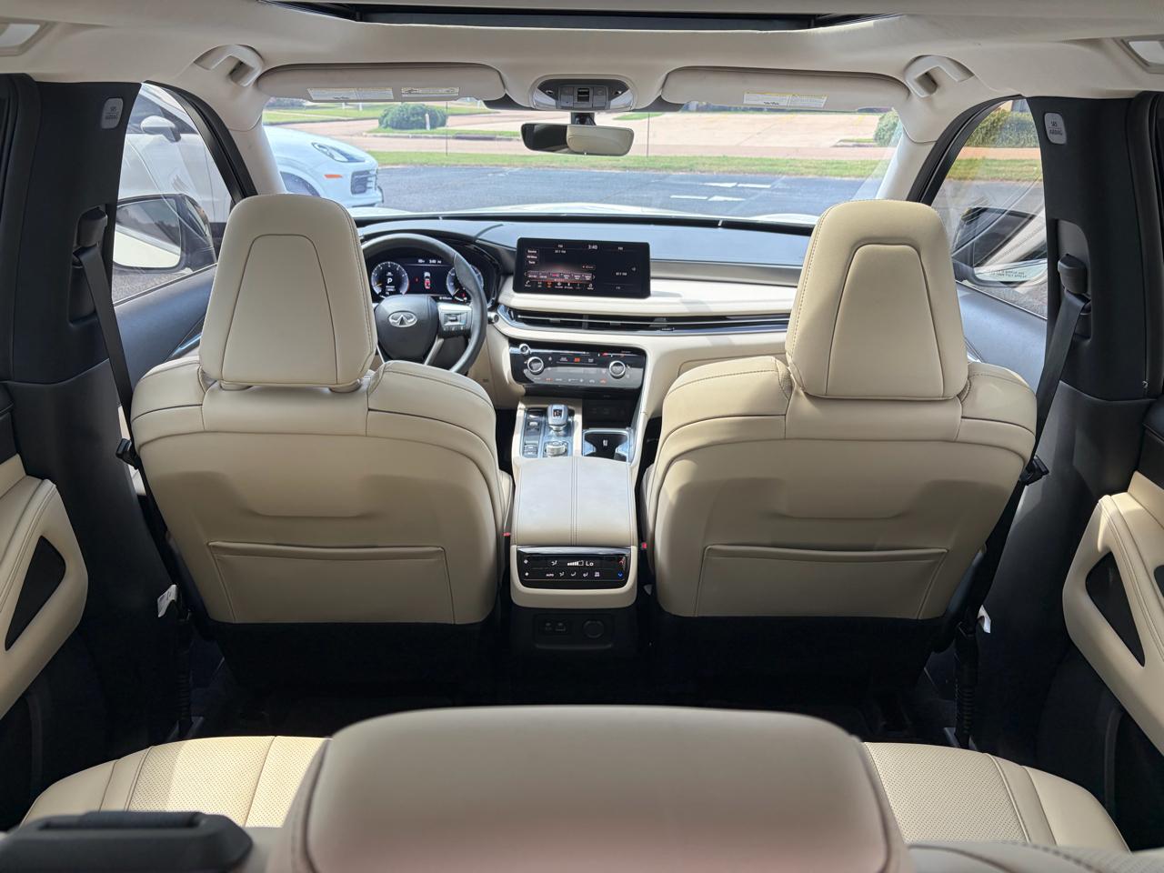 Infiniti QX60 LUXE AWD 2024