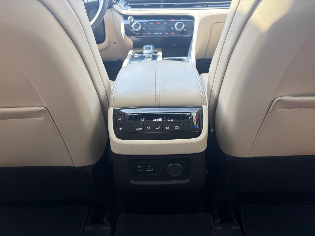 Infiniti QX60 LUXE AWD 2024