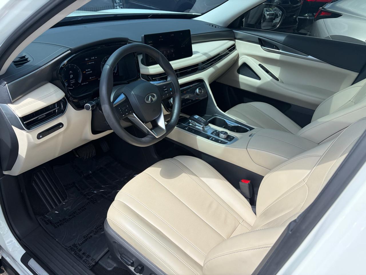 Infiniti QX60 LUXE AWD 2024
