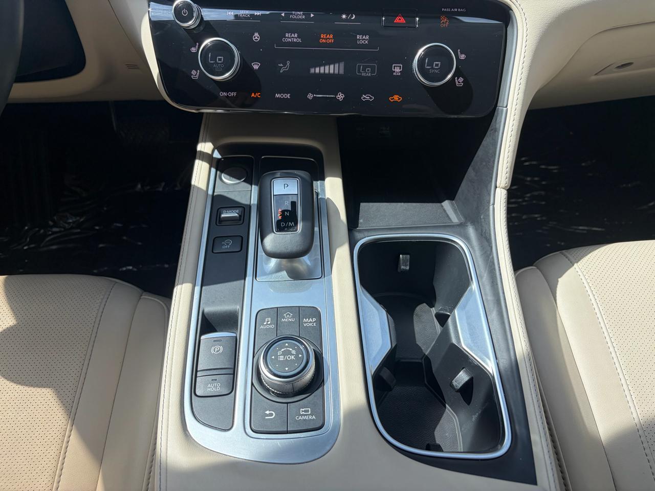 Infiniti QX60 LUXE AWD 2024