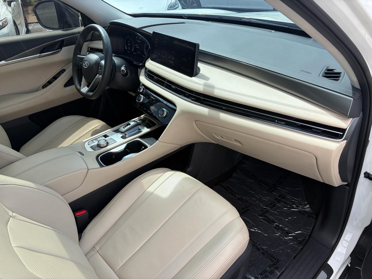 Infiniti QX60 LUXE AWD 2024