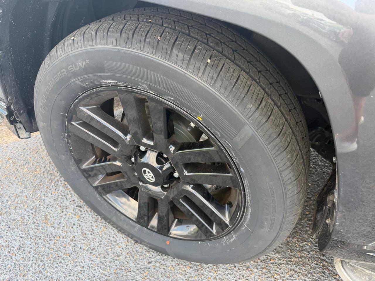 Toyota 4Runner Limited Nightshade 2WD (Natl) 2019