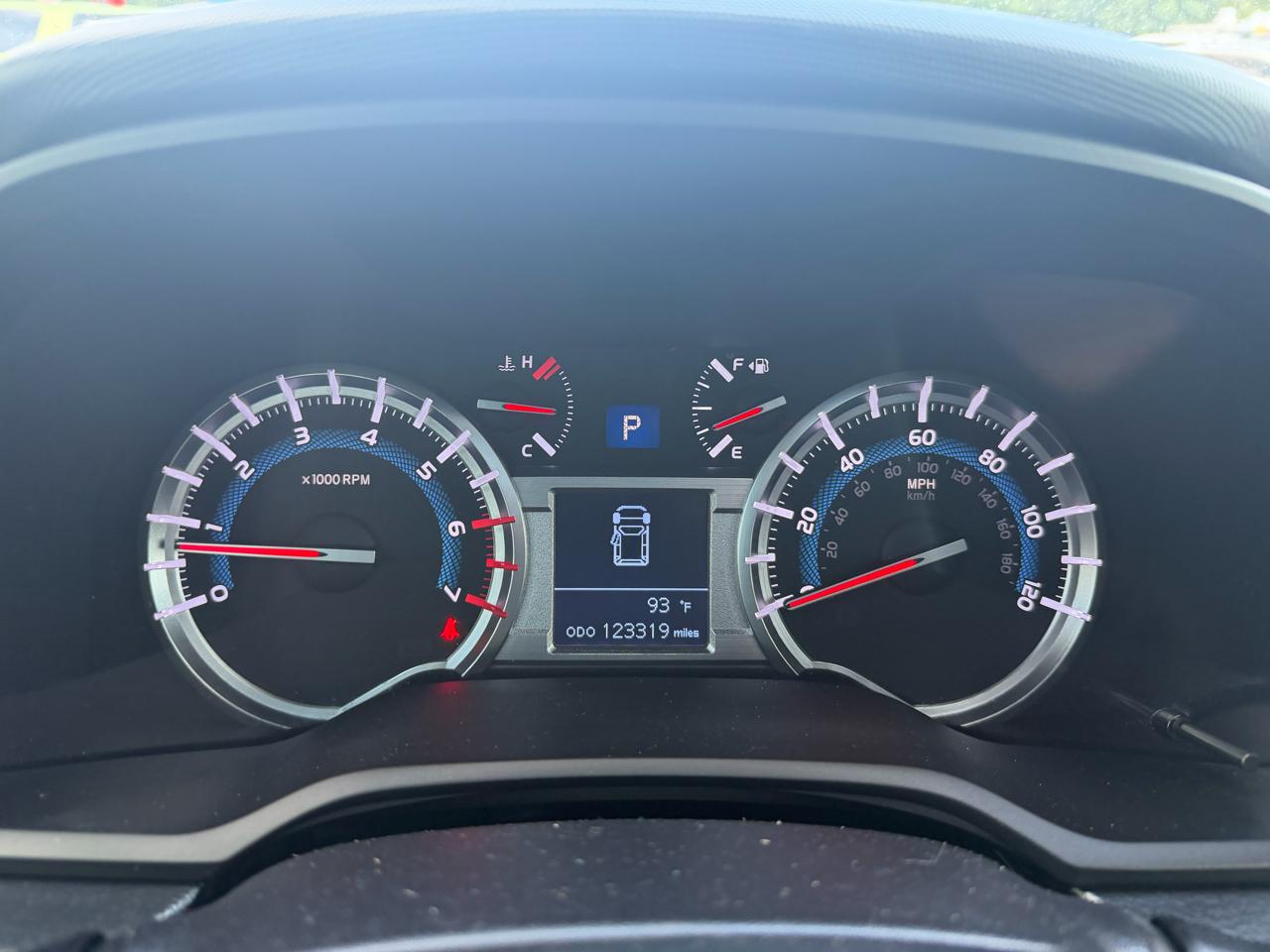 Toyota 4Runner Limited Nightshade 2WD (Natl) 2019