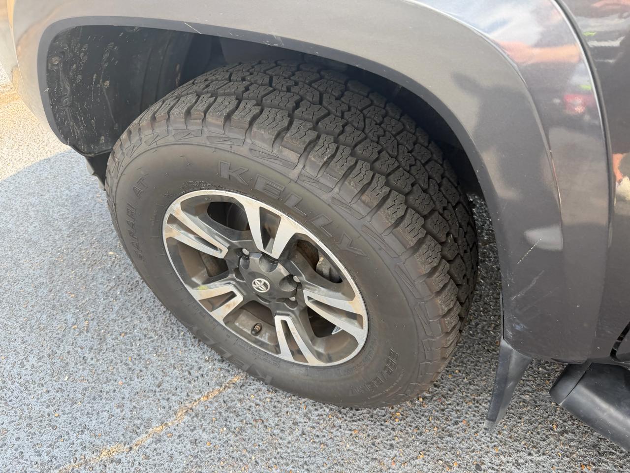 Toyota Tacoma TRD Sport Double Cab 4WD V6 2019