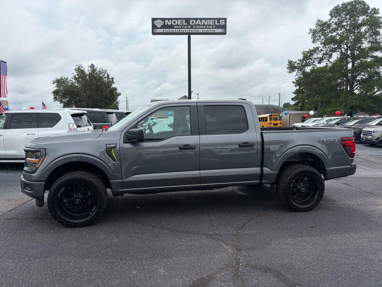2025 Ford F-150 STX SuperCrew 4WD