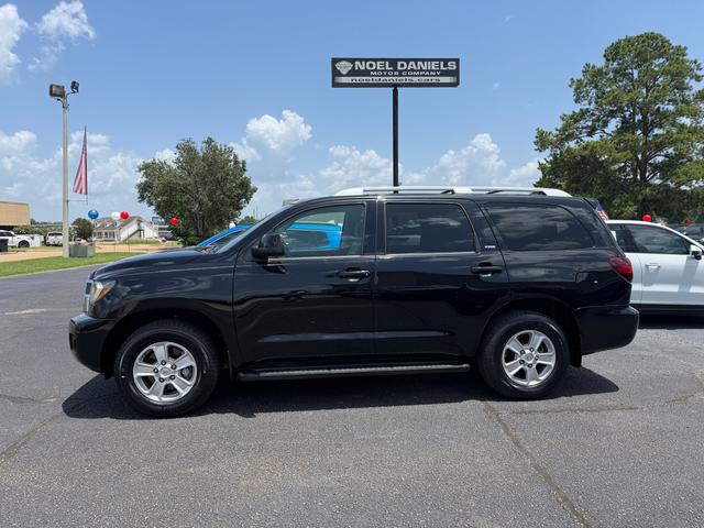 2018 Toyota Sequoia SR5