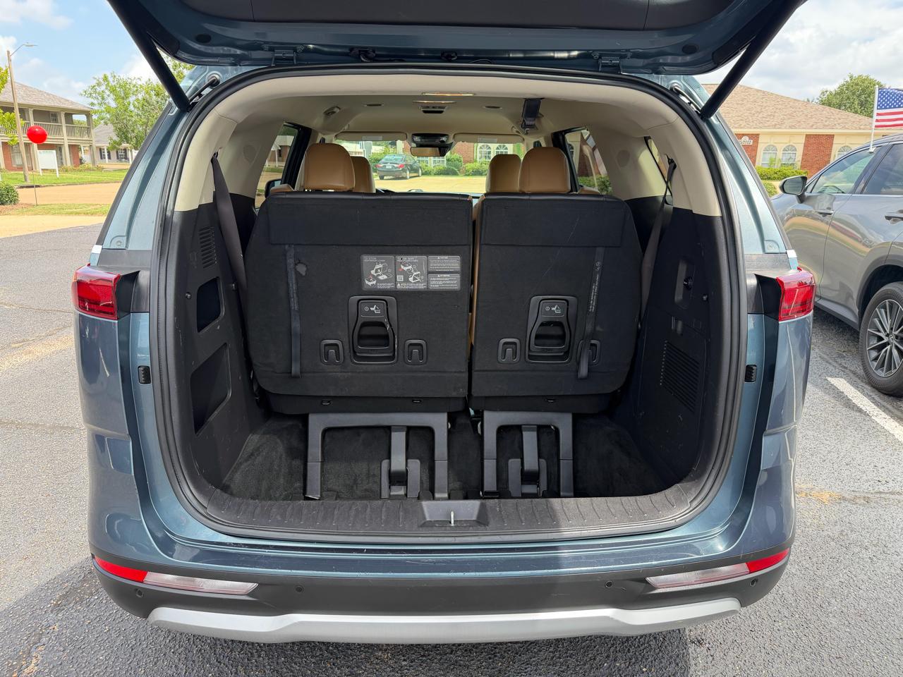 Kia Carnival EX 2024