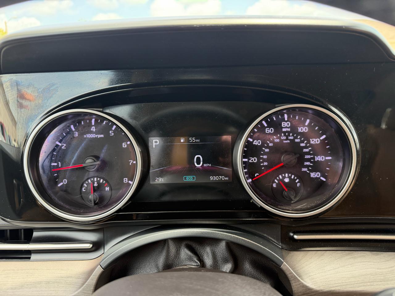 Kia Carnival EX 2024