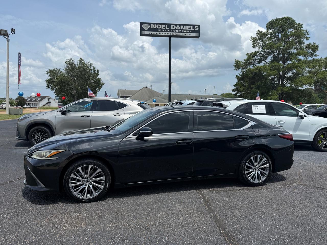 2019 Lexus ES 350 Base