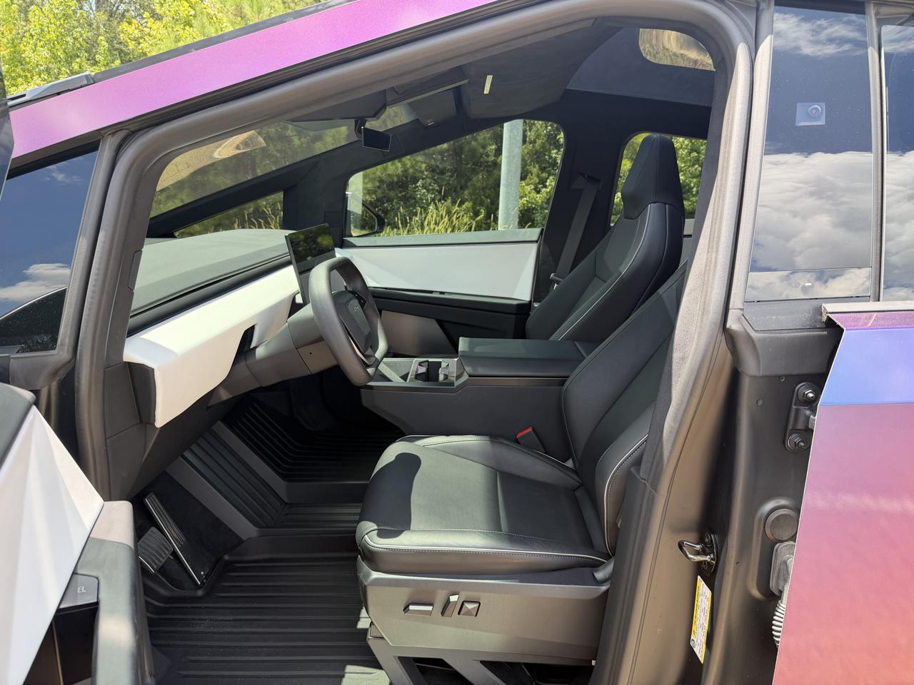 Tesla Cybertruck AWD 2024