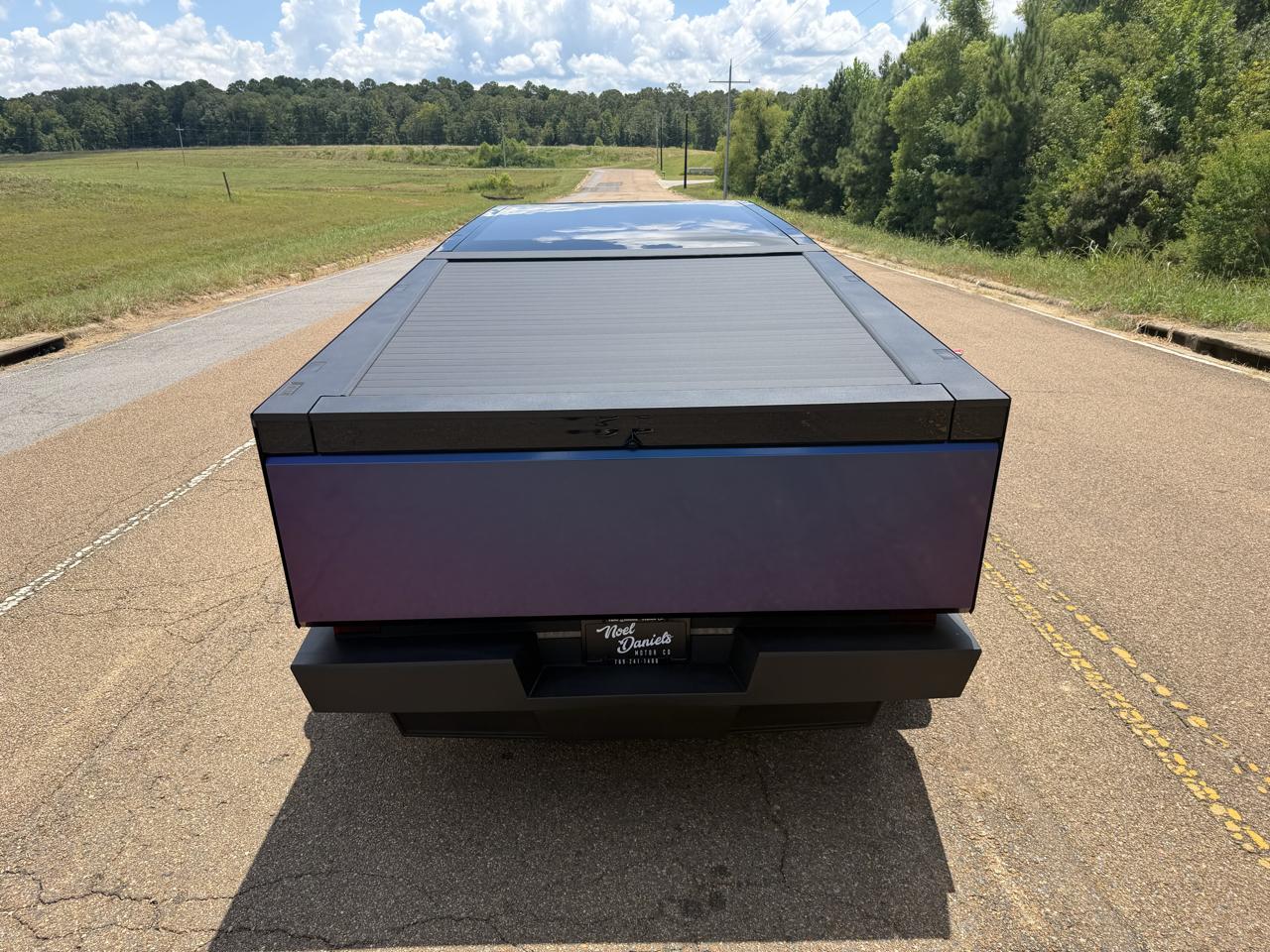 Tesla Cybertruck AWD 2024