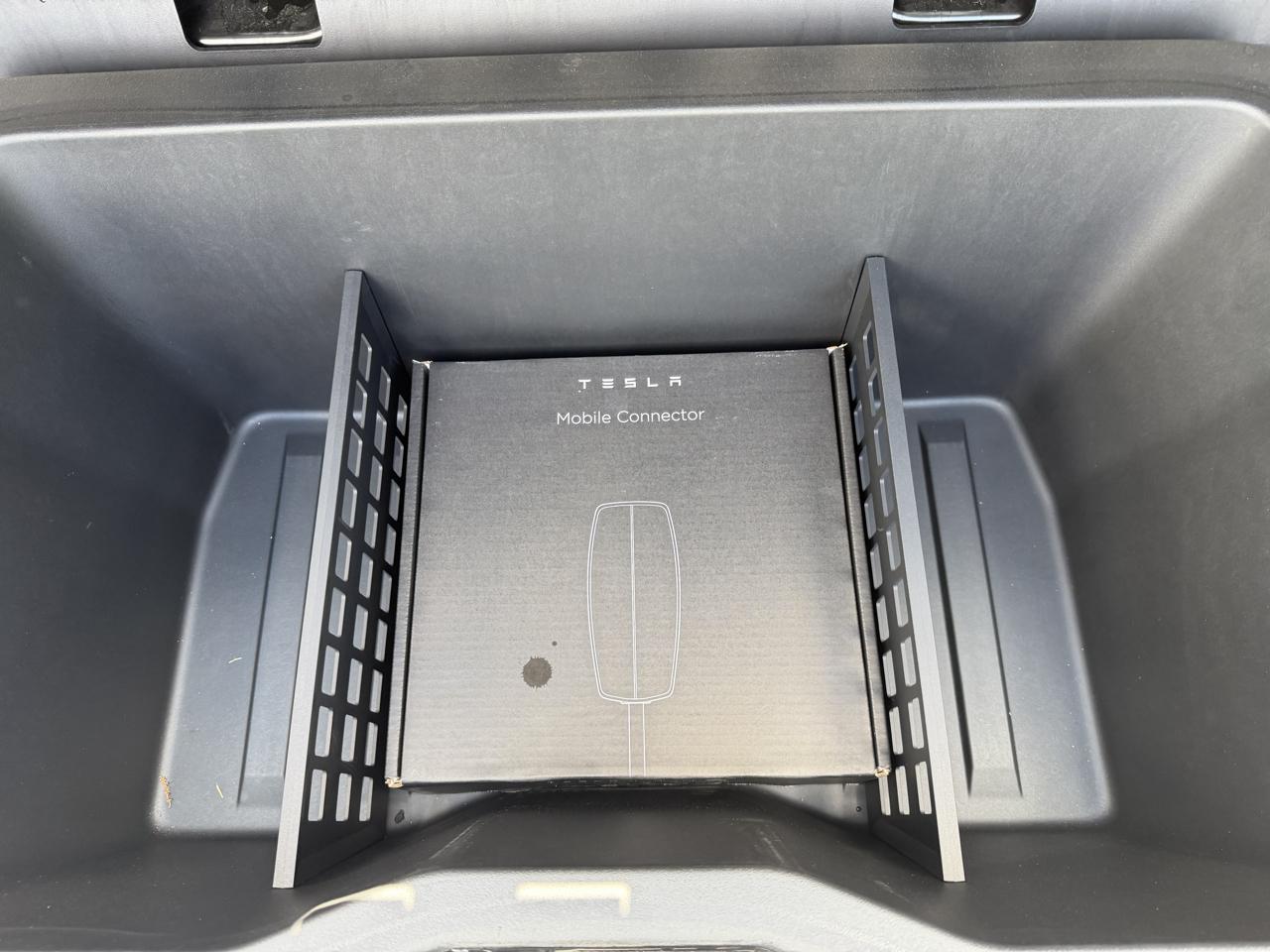 Tesla Cybertruck AWD 2024