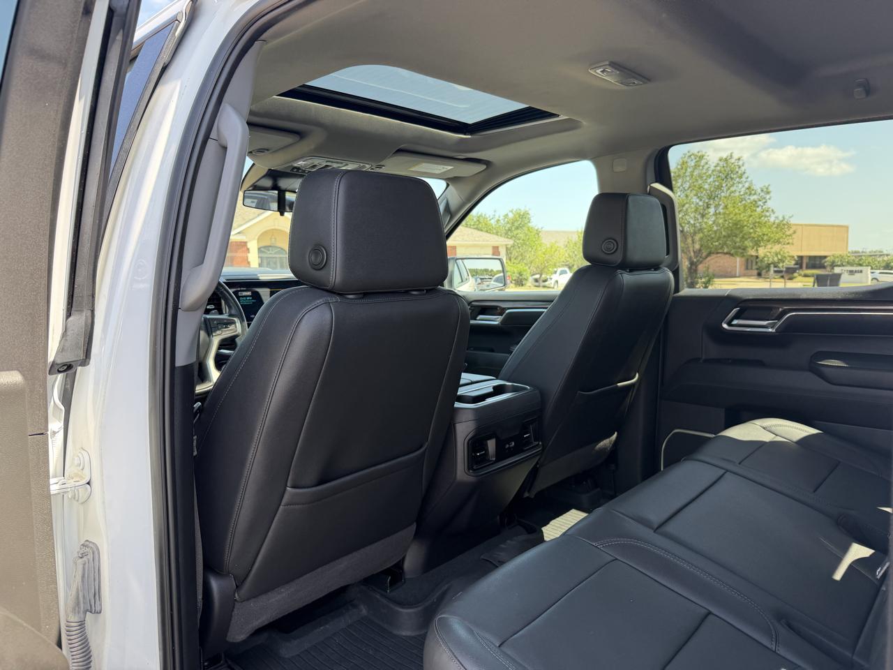 Chevrolet Silverado 1500 Trail Boss LT Crew Cab 4WD 2024