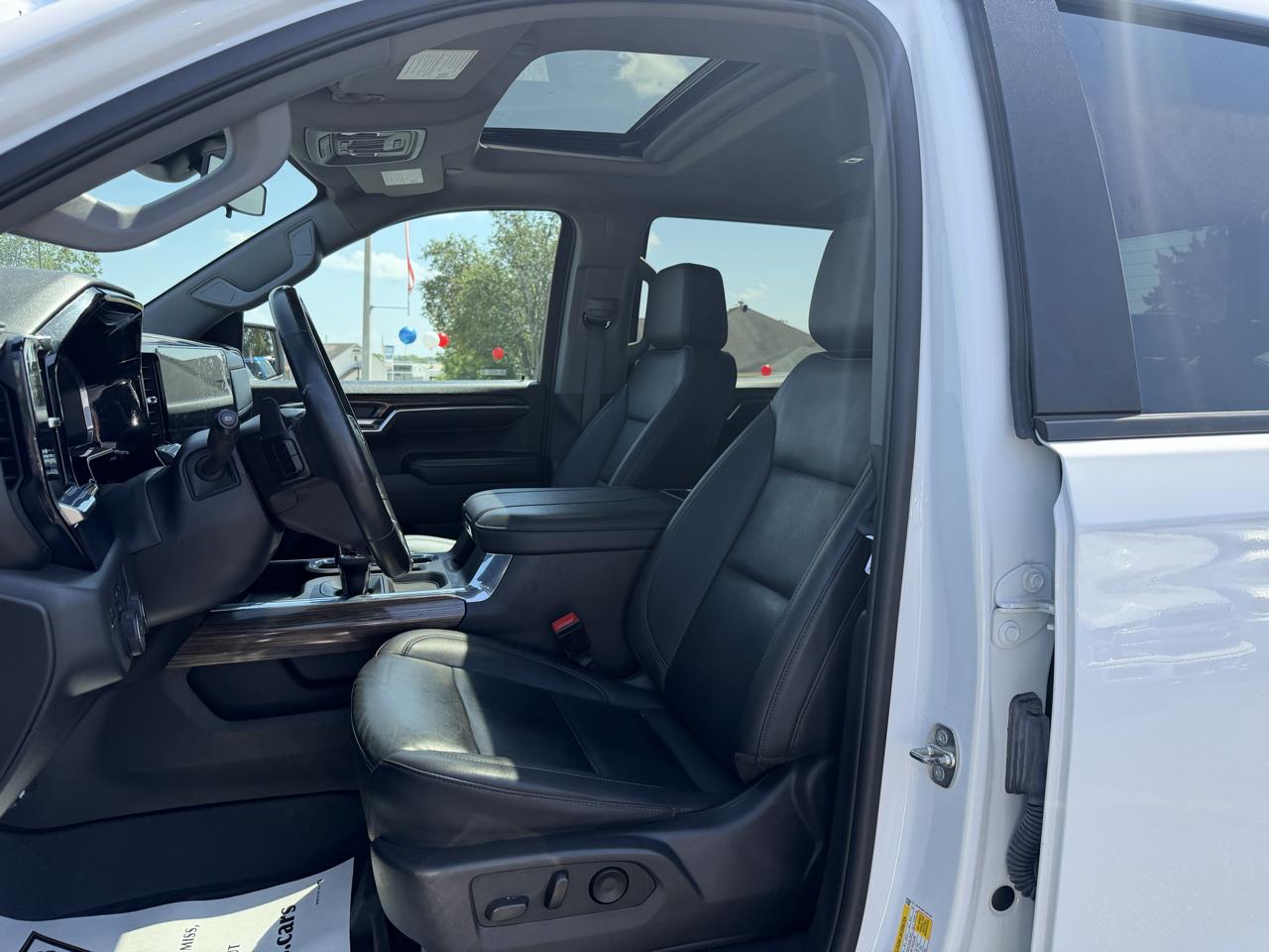 Chevrolet Silverado 1500 Trail Boss LT Crew Cab 4WD 2024