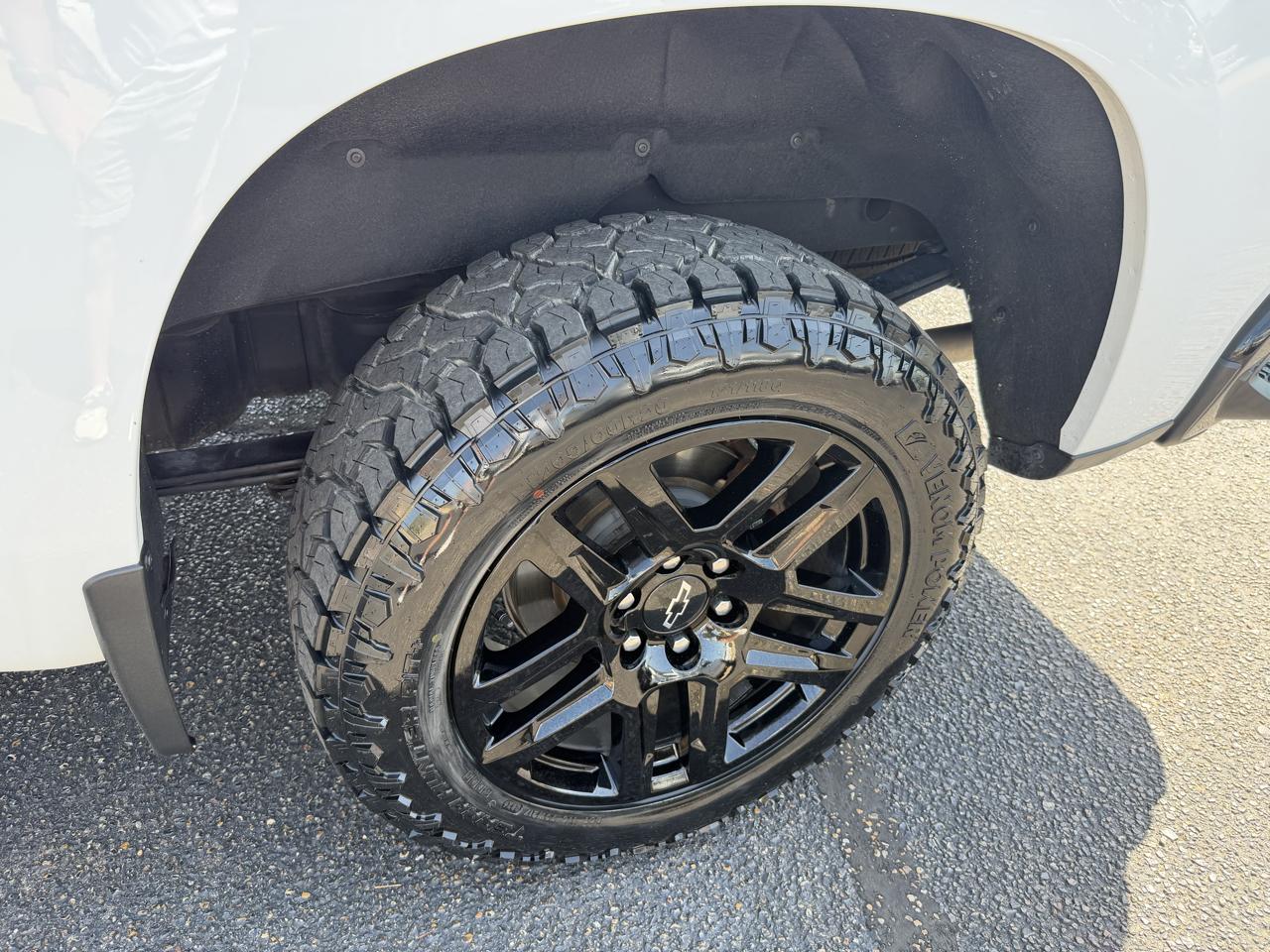 Chevrolet Silverado 1500 Trail Boss LT Crew Cab 4WD 2024