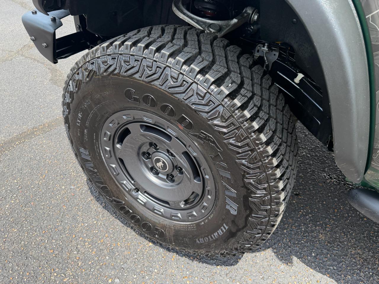 Ford Bronco Everglades 4-Door 2024