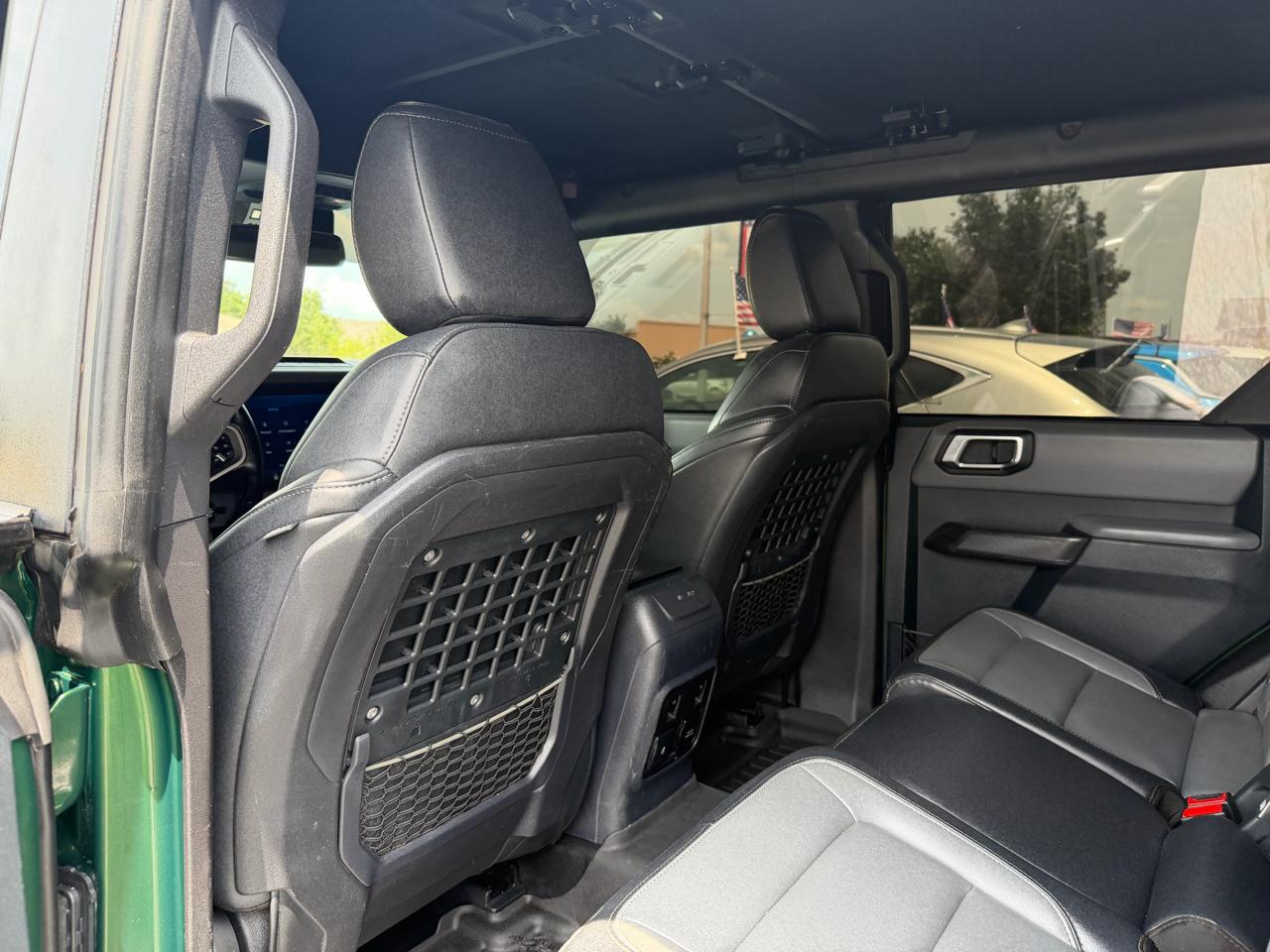 Ford Bronco Everglades 4-Door 2024