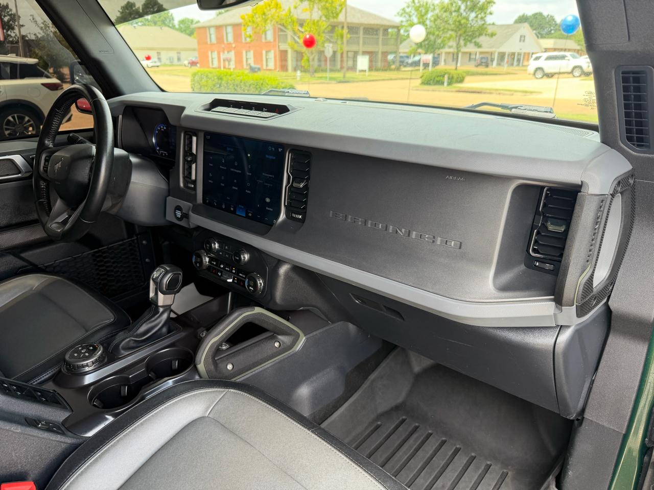 Ford Bronco Everglades 4-Door 2024