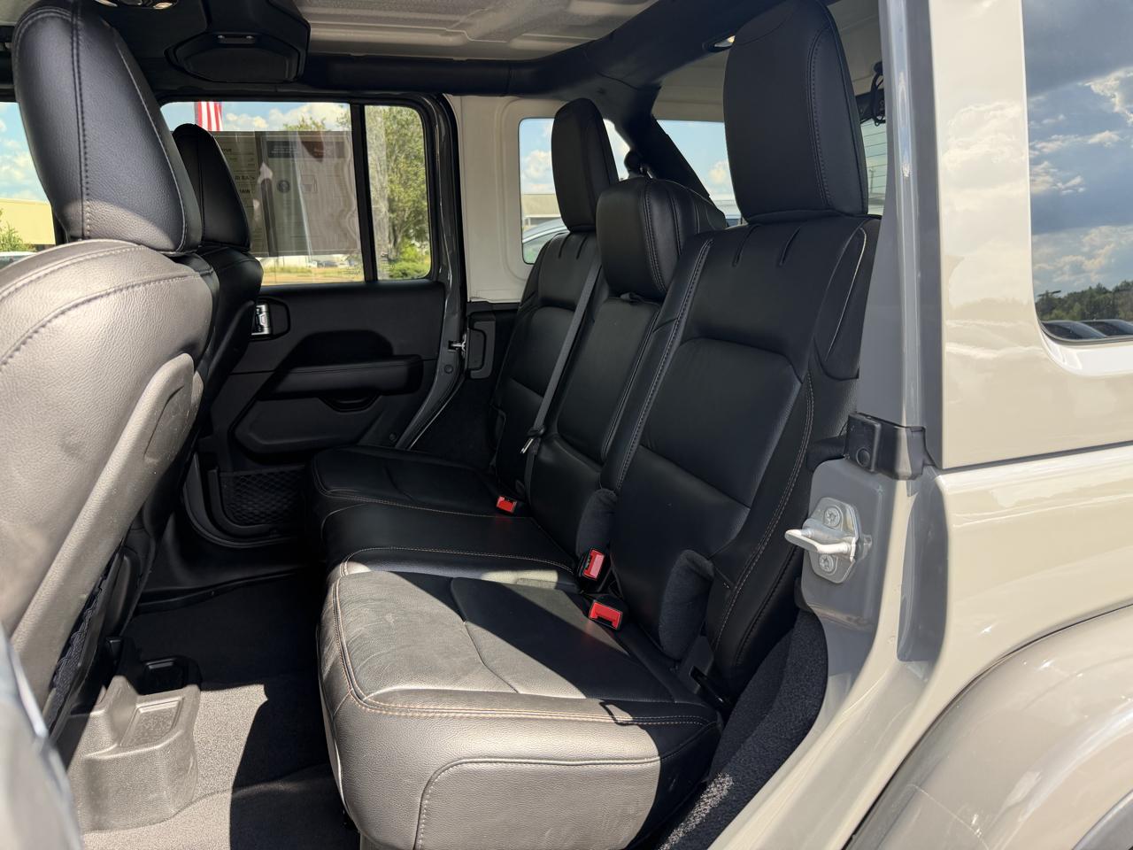 Jeep Wrangler  2023