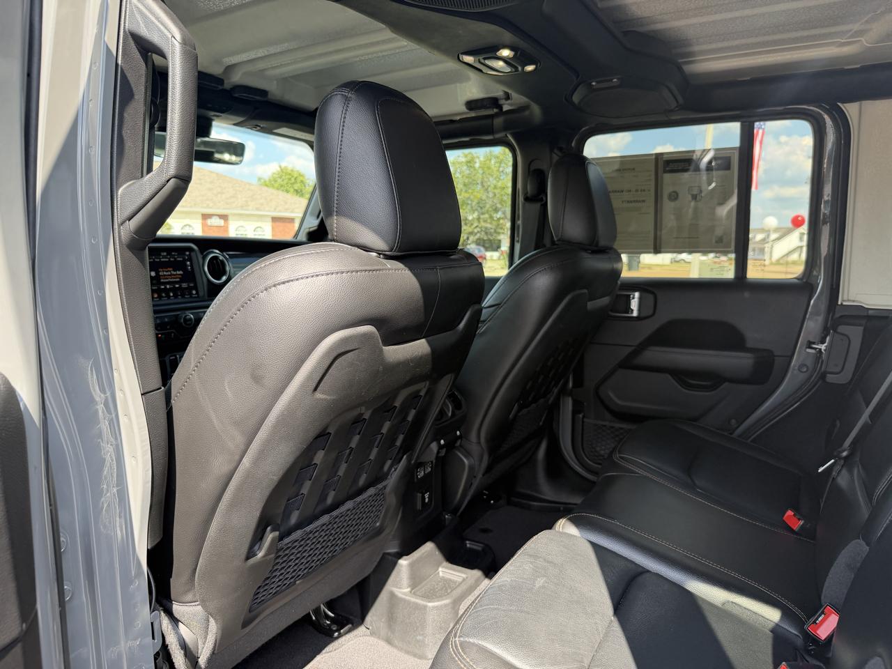 Jeep Wrangler  2023