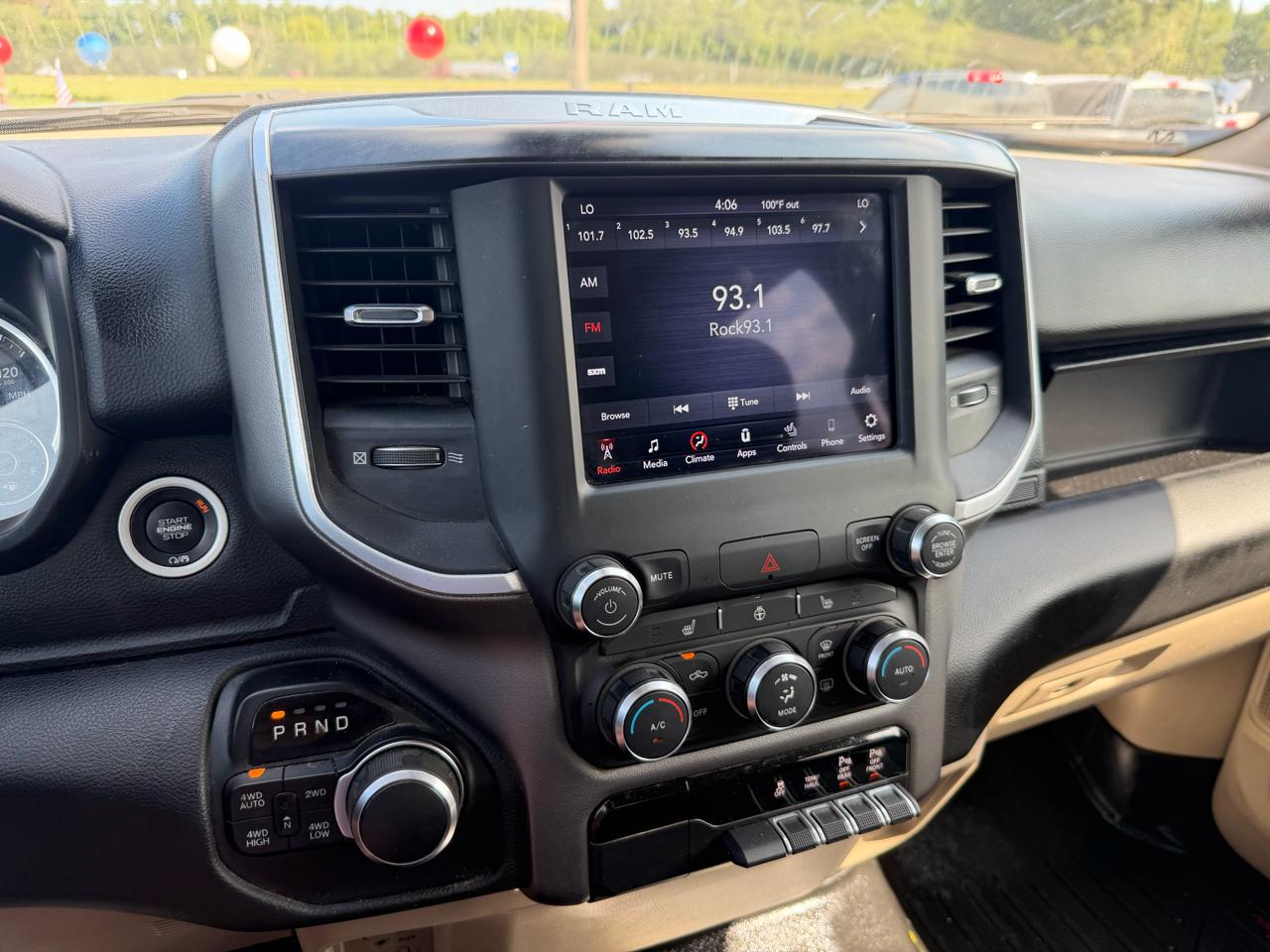 RAM 1500 Big Horn Crew Cab SWB 4WD 2020