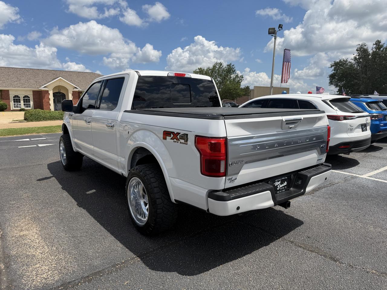 Ford F-150 Platinum SuperCrew 5.5-ft. Bed 4WD 2019