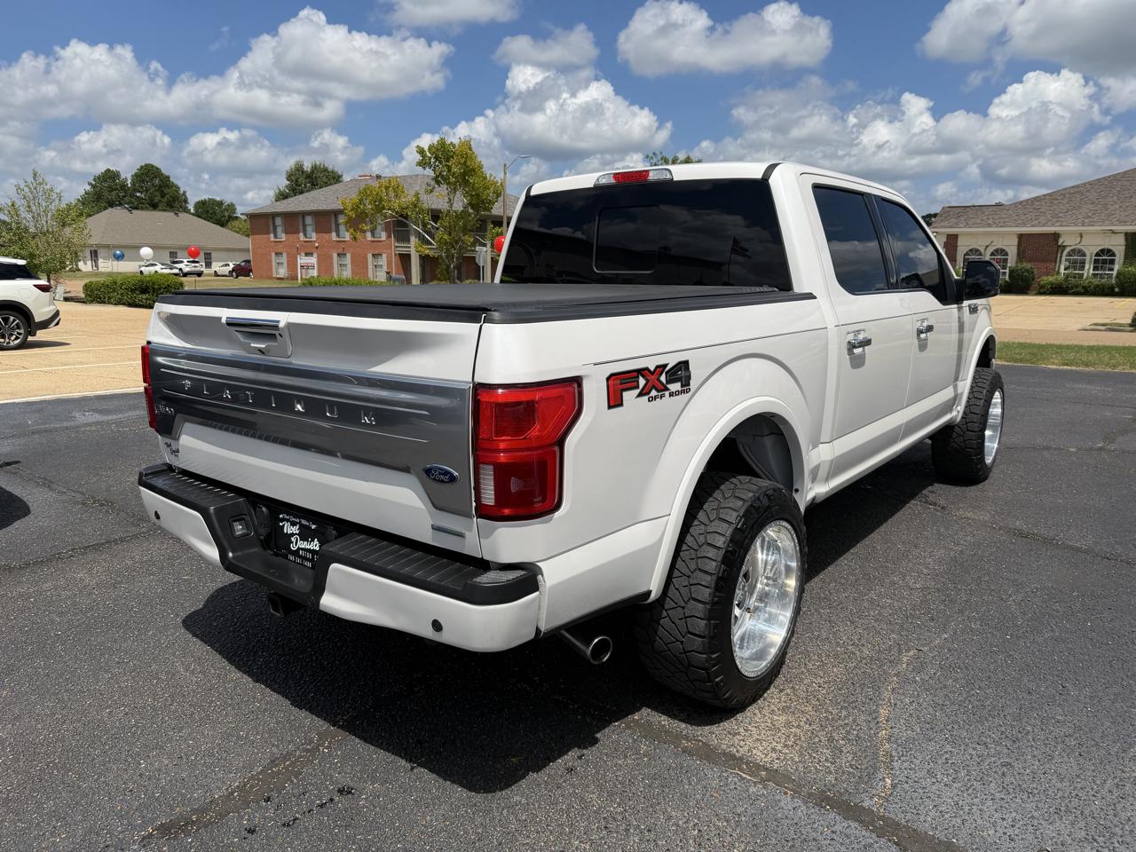 Ford F-150 Platinum SuperCrew 5.5-ft. Bed 4WD 2019