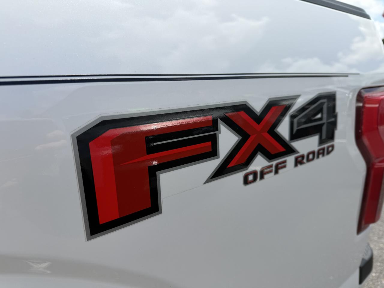 Ford F-150 Platinum SuperCrew 5.5-ft. Bed 4WD 2019